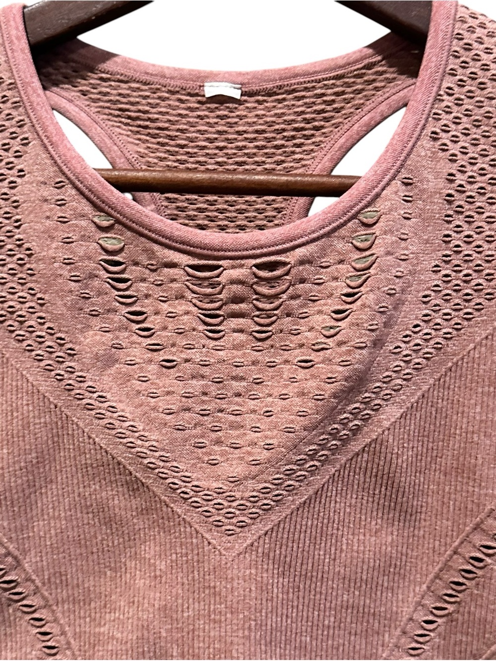 Alo Yoga Lark Crop Top Pink Seamless Racerback Women’s Small - Picture 2 of 6